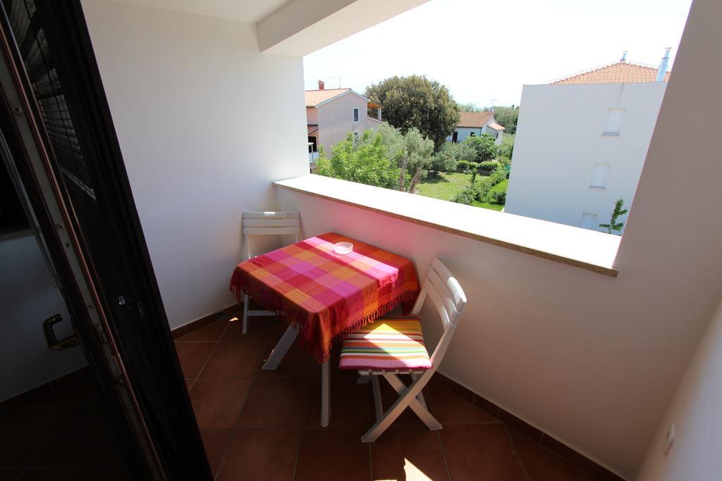 Apartments Romano Rovinj Habitación foto